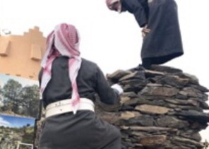 البناء بالحجر حرفة ينقلها مسن في الجنادرية 33