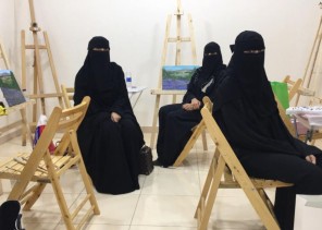 همسات الثقافي والفنون التشكلية بالأحساء