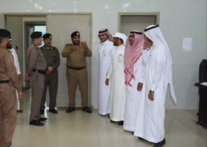 كلية الهندسة تزور سجون جازان