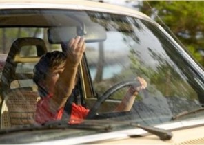 “حقوق الإنسان”: من يسمح للأطفال بقيادة المركبات سيحال إلى النيابة العامة