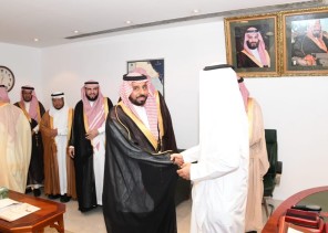 محافظ الاحساء يستقبل المهنئين لبلوغ شهر رمضان المبارك