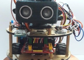 طالبات ابتدائية في تبوك يبرمجن “روبوتاً ناطقاً”.. ومدير التعليم يشيد بهن