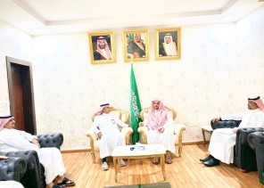 رئيس فرع النيابة العامة بمنطقة جازان يستقبل سعادة مدير عام فرع وزارة العمل والتنمية الاجتماعية بالمنطقة