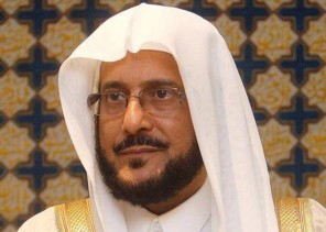 وزير الشؤون الإسلامية يُوجه بتخصيص خطبة الجمعة عن المخدرات وضررها