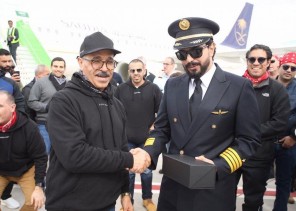 مطار نيوم يستقبل أول رحلة جوية على متنها موظفو المشروع لعقد لقائهم السنوي