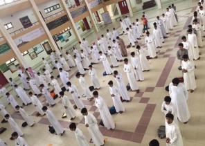 بسبب الانخفاض الحاد في درجات الحرارة.. “تعليم الجوف” يتيح إمكانية إلغاء الطابور الصباحي