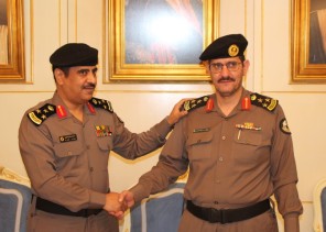 نائب مدير شرطة حائل يقلد العميد الشمري رتبته الجديدة