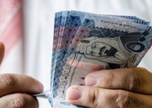 مؤسسة النقد تزف بشرى لموقوفي الخدمات وتسمح لهم بسحب 67 % من الراتب