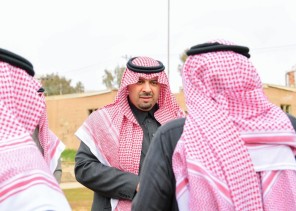 الأمير فيصل بن خالد بن سلطان يتفقد ميدانيًا أحياء وشوارع محافظة طريف