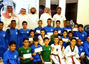 إدارة الهلال تكرم أبطال التايكوندو