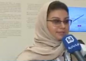 أعدكم بكتاب عن المملكة بـ6 لغات.. مترجمة سعودية تتألق في معرض “زاوية الفن الروسي” بالرياض (فيديو)