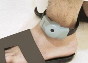 “السجون” توضح حقيقة بدء تطبيق العقوبة البديلة من خلال السوار الإلكتروني