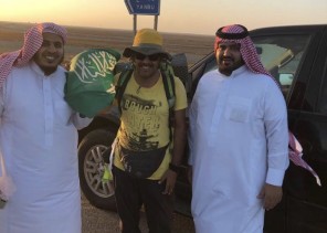 الرحالة السعودي البارقي يصل بدر ويقترب من خط النهاية