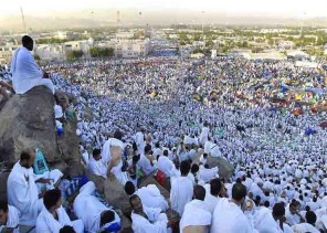 مسؤول: الإعلانات المنتشرة عن “حج البدل” مُخالِفة وقد تتحول إلى عمليات احتيال