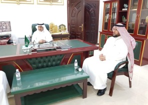 لجنة الاستثمار الرياضي بغرفة جدة تعقد اجتماعاً بخليص وتلتقي بالمحافظ