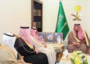 الأمير فيصل بن خالد بن سلطان يستقبل رئيس اللجنة الوطنية لرعاية السجناء “تراحم” بالحدود الشمالية