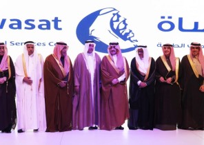 بالصور .. أمير الشرقية يدشن مشاريع المواساة للخدمات الطبية بطاقة 580 سرير