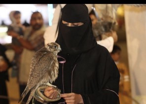 الاستاذه الرشيد تزور الجوف وتقدم ندوه بمهرجان الموروث الاول