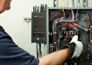 6 حالات لا يحق فيها فصل التيار الكهربائي عن المستفيد لعدم السداد