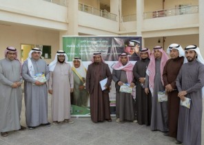 أعضاء ملتقى إعلاميي عرعر يزرون نادي نماء الاجتماعي بجمعية أيتام عرعر