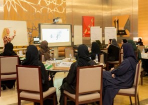 وزارة العمل والتنمية الاجتماعية تخرج 120 متدربة من الملتحقات بمبادرة التدريب والتوجيه القيادي للكوادر النسائية عبر شراكة مع معهد إنسياد العالمي