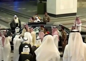 شاهد بالصور والفيديو .. لحظة استقبال أمير الكويت لـ”ولي العهد” محمد بن سلمان في قصر بيان