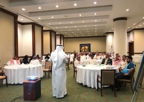 بحضور 63 متدرباً ومتدربة .. “تكامل” يقيم برنامج “إثراء تجربة الزائر” لموظفي مطار أبها