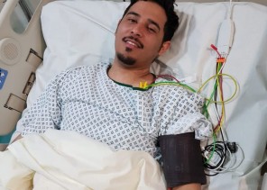 ” عبدالرحمن الشمري  ” يضرب أروع أمثلة الوفاء والبر.. تعرف عليها