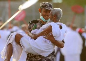 تعرّف على صاحب الصورة التي حققت المركز الأول في حج هذا العام