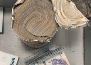 تفاصيل إحباط تهريب 3 ملايين ريال لخارج المملكة
