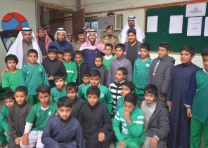 نائب أمير حائل يتفقد انطلاقة الفصل الدراسي الثاني بمدارس المنطقة