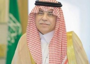 وزير التجارة: دراسة لإعادة النظر في المقابل المالي للعمالة الوافدة وإعلان النتائج خلال شهر