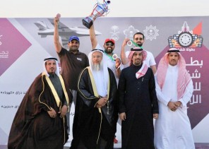 رئيس الاتحاد السعودي للرياضات اللاسلكية يتوج الفائزين في بطولة شقراء