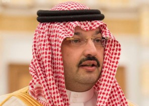 أمير عسير يوجه البلدية بصرف “دية” مقيم يمني حتي لو اضطرت لتأجيل أي مشروع