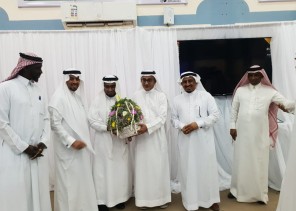 مساعد مدير تعليم صبيا يفتتح معرض المضادات الحيوية بمناسبة اليوم العالمي للمضادات الحيوية