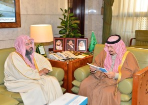 سمو أمير منطقة الرياض يستقبل رئيس المحكمة الجزائية المتخصصة