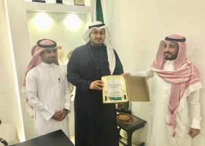 إدارة مستشفى ضمد العام تكرم مجمع الراشد مول على تعاونهم في إنجاح حملة (( موقوتة ))