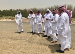 محافظ بيش يلتقي مدير فرع وزارة الإسكان بجازان