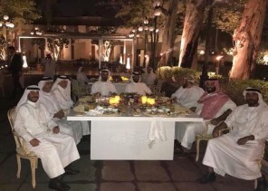 شاهد.. ولي العهد يقيم مأدبة عشاء لولي عهد أبوظبي في الطائف