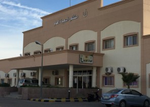 انقاذ رضيع من قطعة معدنية بمستشفى السعيرة العام