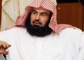 السديس يوجه بتخصيص يوم السبت لزائرات معرض الحرمين الشريفين بالمسجد النبوي