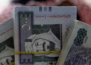 مصادر تكشف عن الموعد المتوقع لصرف العلاوة السنوية للموظفين