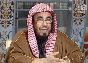 الشيخ المطلق: أدوا النوافل بالمنازل ولا تؤذوا جيران المسجد وتعطلوا مصالح الناس