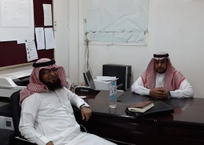 الهجري يزور مدرسة الطاهرية الابتدائية