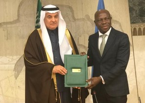 المهندس الفضلي يوقع مشروع اتفاقية لتعزيز الشراكة والتعاون بين “ايفاد” ودول الخليج