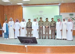 إدارة المرور بالتعاون مع صحة القريات تقيم محاضره “القيادة الامنه تضمن سلامتك”