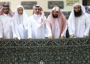 شاهد.. السجاد الجديد للمسجد النبوي مزود بشريحة إلكترونية ومصنوع بأيدٍ سعودية