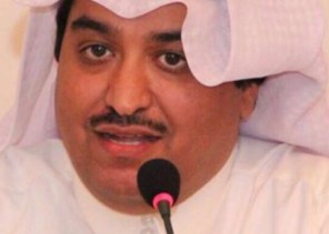 القناص يوقع ديوانه «أاصدق المرثيات في أوفى الوفيات »