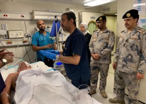 حرس الحدود يرافق سفينة ركاب على متنها بحارا بريطانيا تعرض لعارض صحي