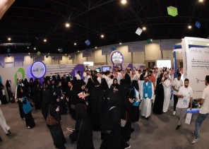 ضمن بيبان الشرقية .. إقبال كبير على ركن ” رحلة الابتكار”